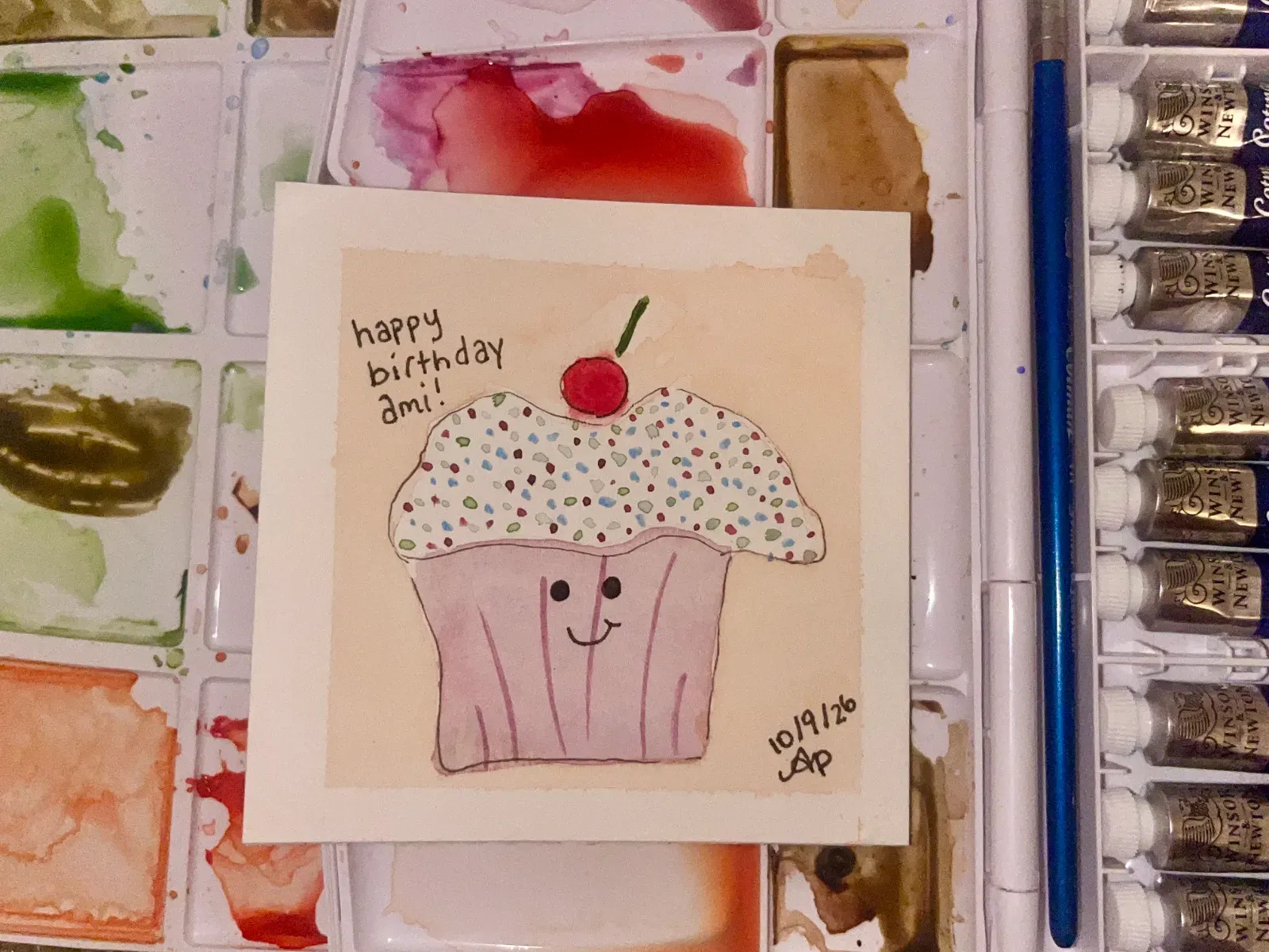happy bday cupcake